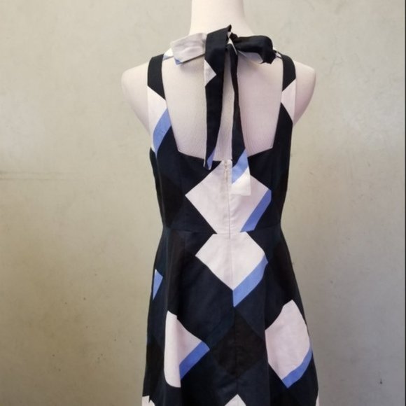 Ann Taylor box detail back tie dress size 4P (89) - Picture 8 of 10